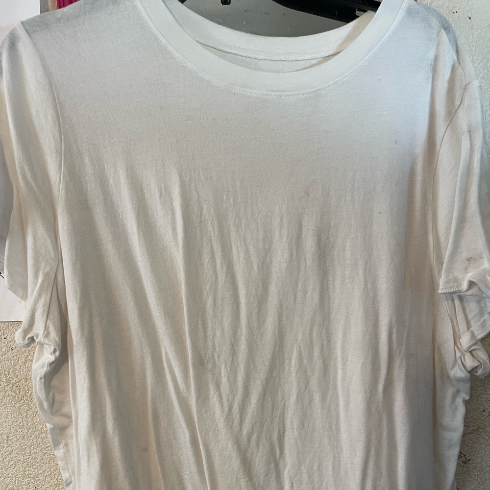 White T-shirt